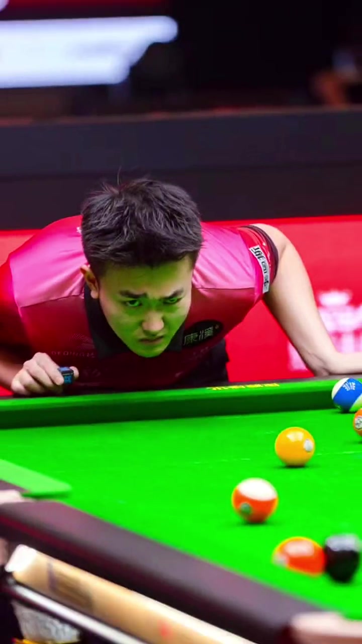 方激烈的竞 方激烈的竞