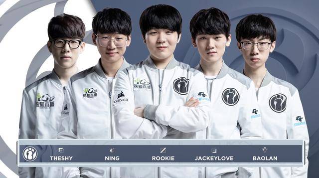 也向外界展 也向外界展